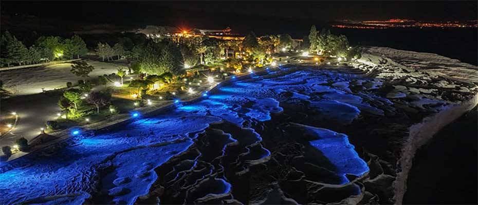 Pamukkale'de turizmciler 3 milyon ziyaretçi hedefinin gece müzeciliğiyle aşılacağını düşünüyor