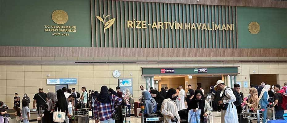 Bahreyn'den Rize-Artvin Havalimanı'na charter seferler başladı