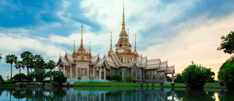 Россия в первой пятёрке стран по количеству туристов в Таиланде