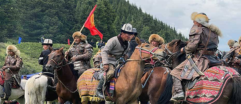 Kırgızların geleneksel yolculuğu: Kırgız Göçü