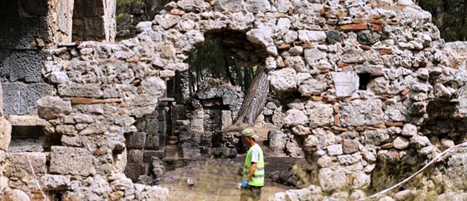 В Турции намерены ограничить число посетителей древнего города Фазелис в Анталье