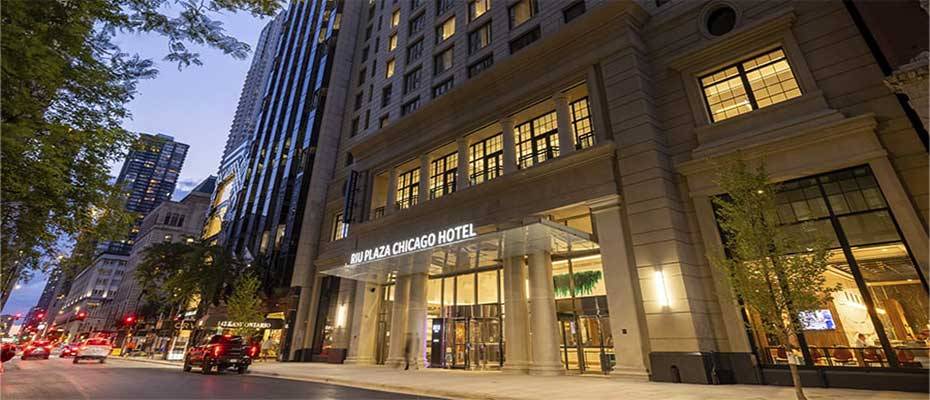 The Riu Plaza Chicago opens its doors