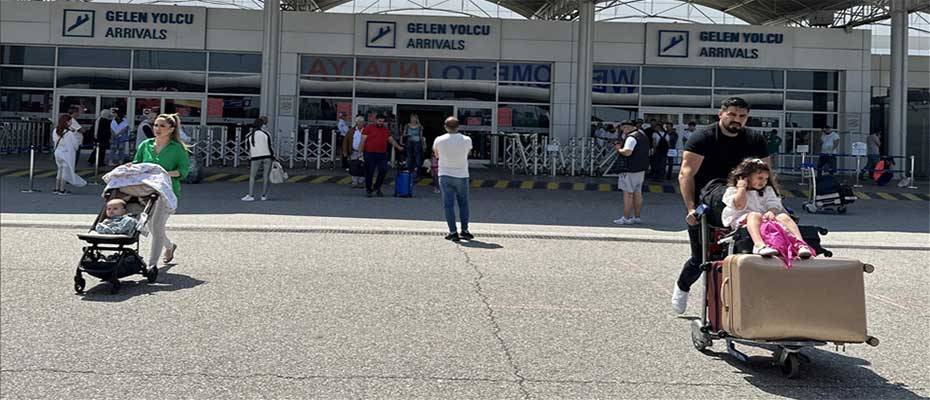 Türkei: Mehr als 5 Millionen Besucher reisten im Juli über den Flughafen Antalya ein