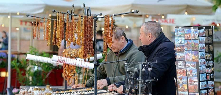 'Hatıra' endeksi: İngilizlerin yüzde 60'ı otel dışında daha az harcıyor