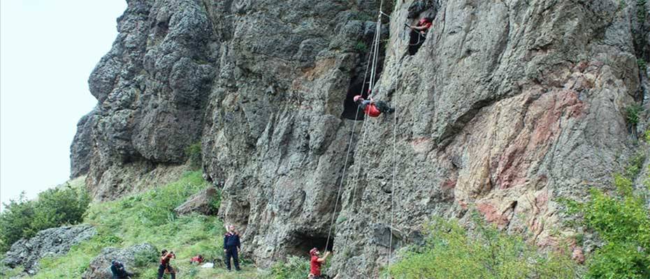 Ardahan'da arkeolojik yüzey araştırmaları başlatıldı