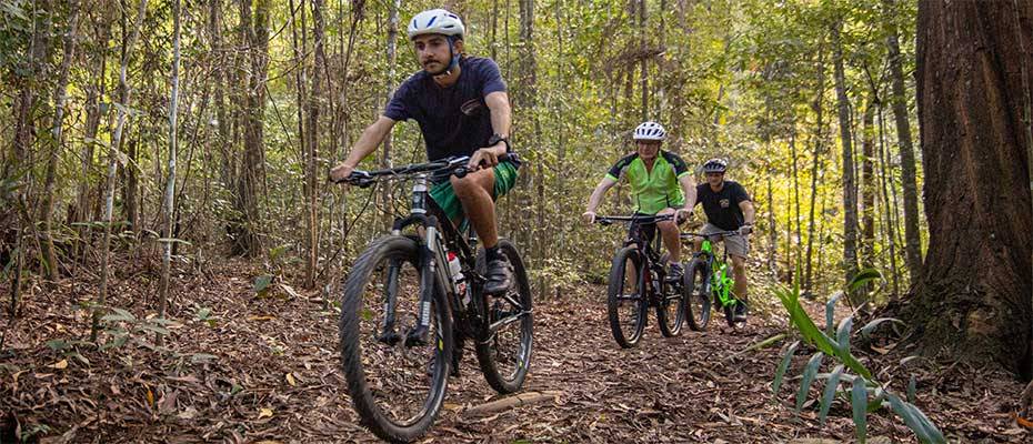 Hiken und Biken zwischen zwei UNESCO-Welterbestätten