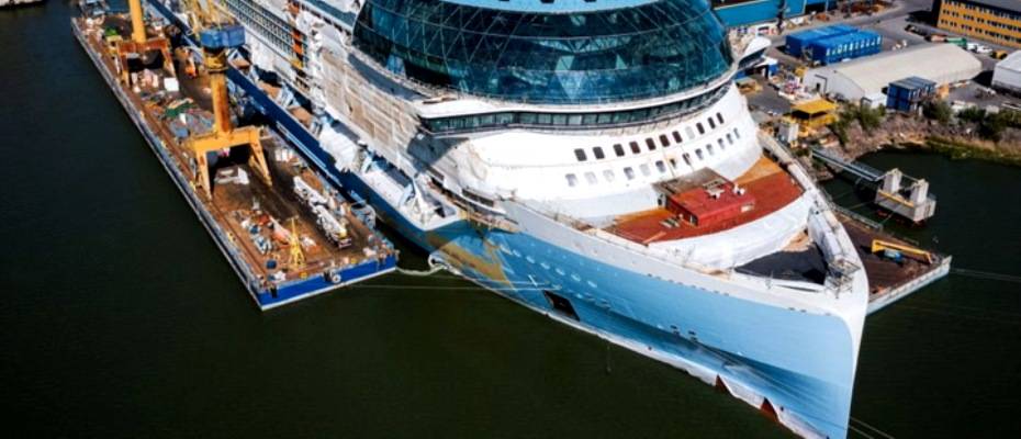 Новый корабль Royal Caribbean спущен на воду в Финляндии