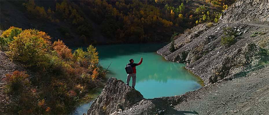 Kop Dağı'ndaki vadilerde sonbahar güzelliği yaşanıyor