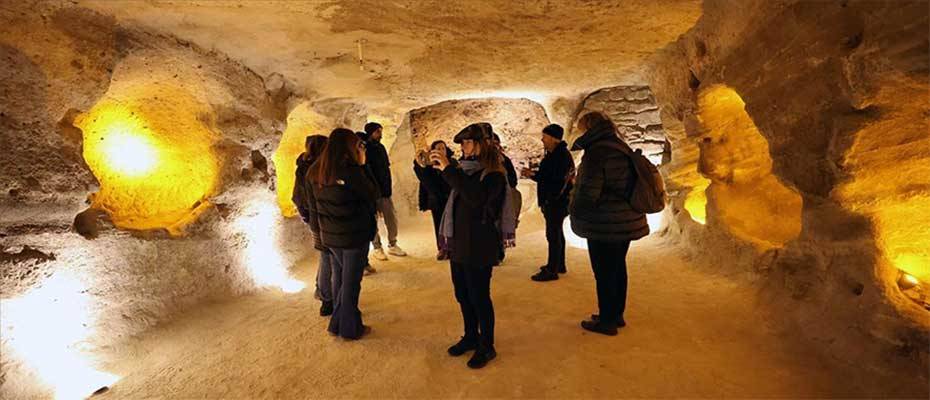 Kapadokya'daki yer altı şehirlerini 10 ayda 1 milyon 322 bin 598 turist gezdi