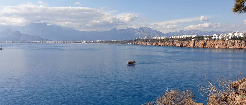 Antalya empfing mehr als siebenmal so viele Touristen wie seine Bevölkerung