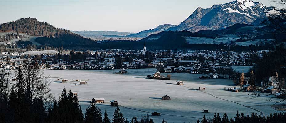 Raus in die Kälte: Warum sanfte Bewegung im Allgäu im Winter so guttut