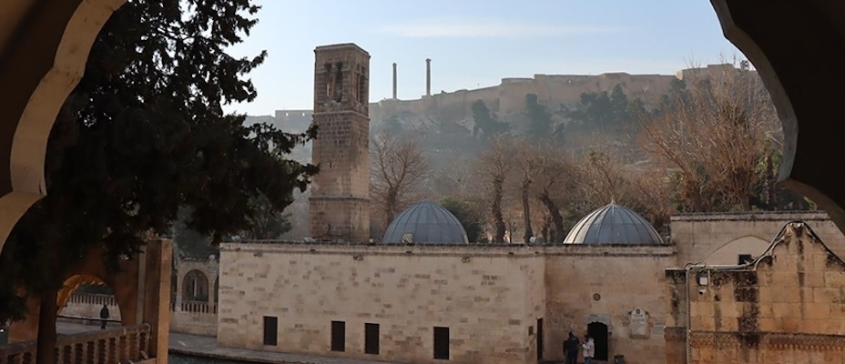 Asrın felaketi'nde hasar gören Urfa Kalesi'nde restorasyona başlandı