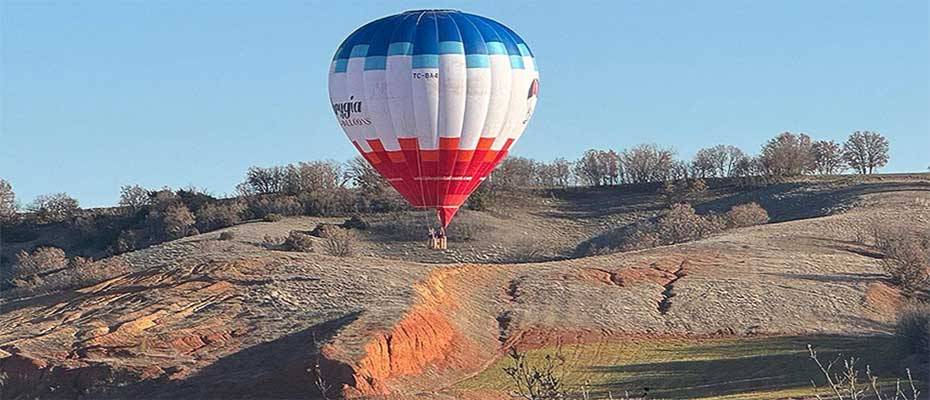 Frigya'da sıcak hava balonu uçuşları artıyor