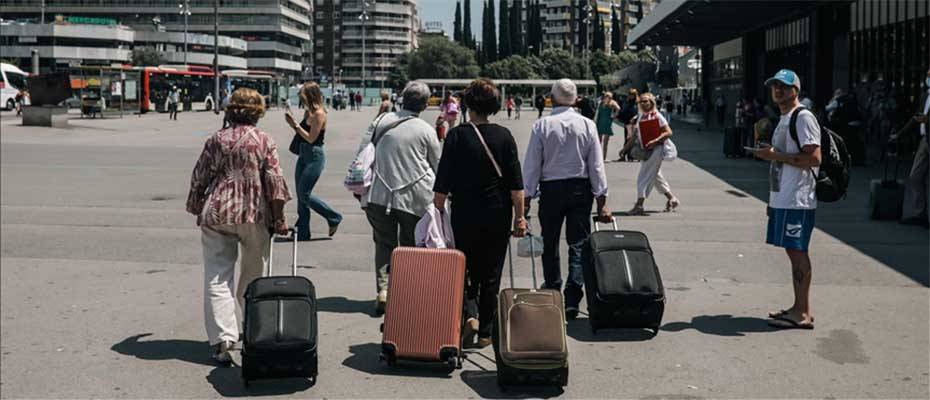 Spain's Constitutional Court upholds law limiting tourist apartments in Catalonia