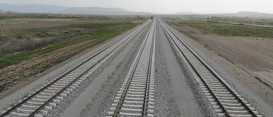 Türkiye'nin Orta Koridor'daki demir yolu projeleri için ihale ilanına çıkıldı