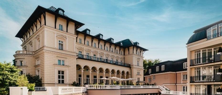 Fit Reisen lädt zum kostenfreien Webinar ein 