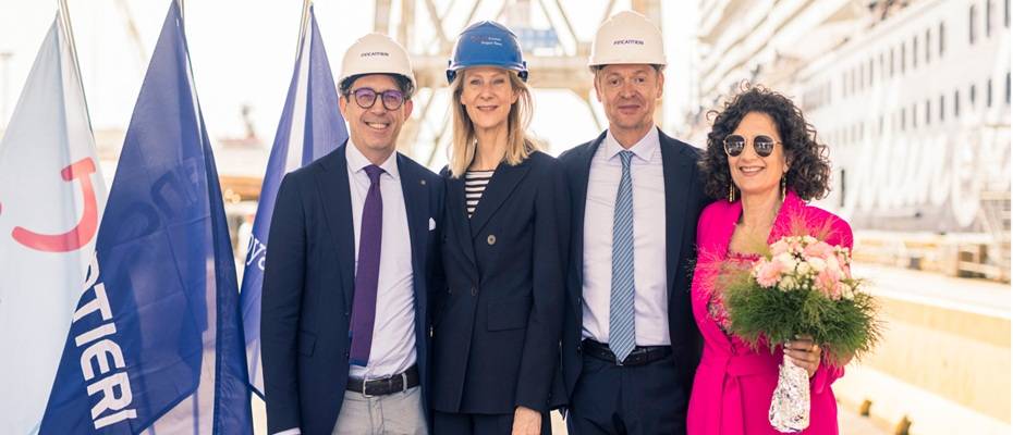 TUI Cruises feiert Aufschwimmen der Mein Schiff Flow in Monfalcone