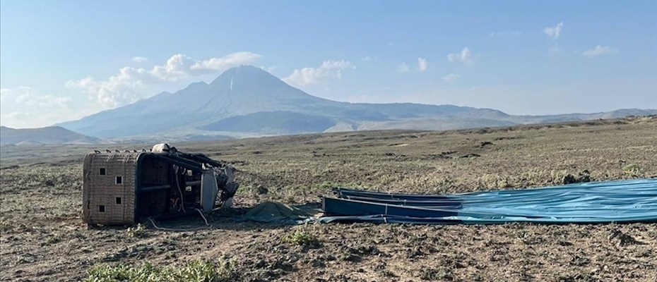 Aksaray'da iki ayrı sıcak hava balonu kazasında 1 pilot hayatını kaybetti, 31 kişi yaralandı