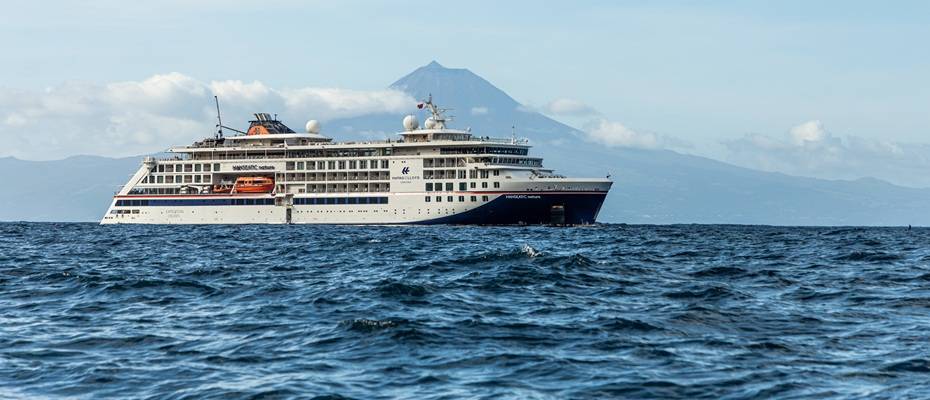 Ohne tägliches Kofferpacken: Hapag-Lloyd Cruises besucht 2026 alle bewohnten Azoren-Inseln - Lesen Sie die Nachrichten
