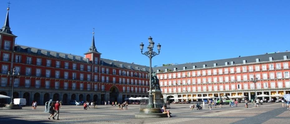Plaza Mayor: Madrider Gastronomen verbieten Kaffee auf Terrassen - Lesen Sie die Nachrichten