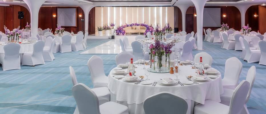Queen Elizabeth 2: A Living Legacy of Maritime Design and Heritage - Read the News