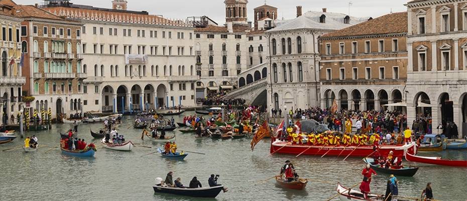 İtalya'da Aşırı Turizm Rimini, Venedik ve Bolzano’yu Sert Şekilde Etkiliyor - Lesen Sie die Nachrichten?>