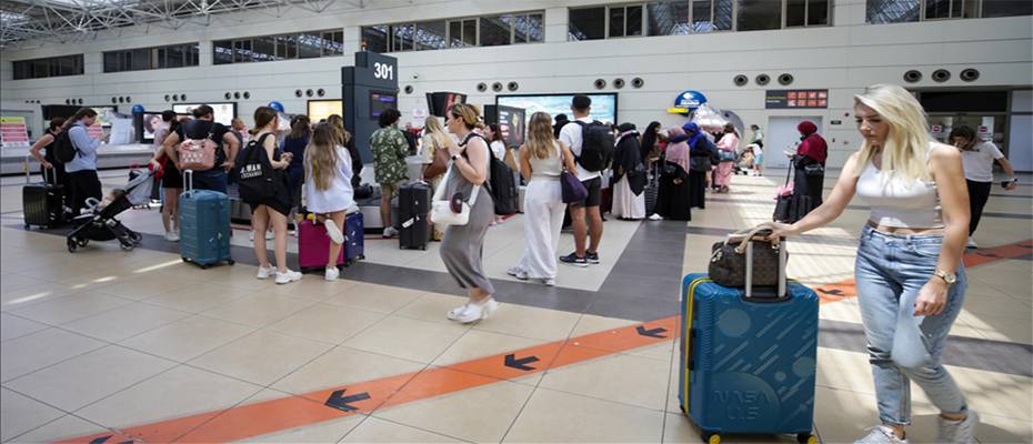 Antalya Günlük Giriş Sayısında Tüm Zamanların Rekorunu Kırdı - Haberi Oku