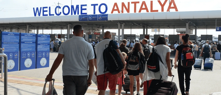 Antalya'ya gelen turist sayısı 9 milyonu aştı - Haberi Oku