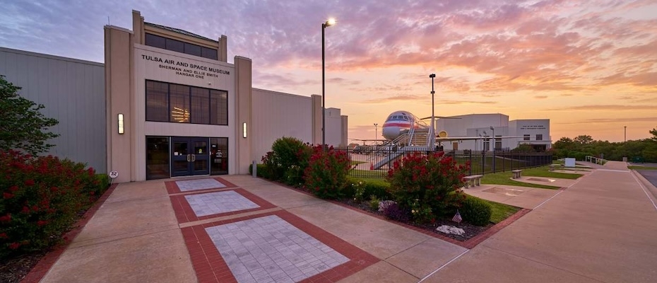 Tulsa Air and Space Museum to host Women in Aviation exhibit - Read the News