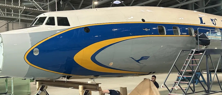 Legendäre Lockheed Super Star wieder im ikonischen Originaldesign - Lesen Sie die Nachrichten