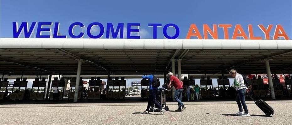 Flughafen Antalya verzeichnet neuen Passagierrekord - Lesen Sie die Nachrichten