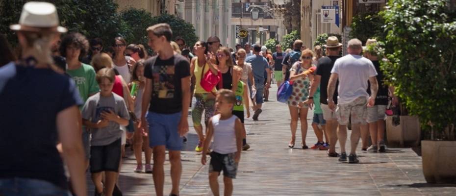 Murcia sıkı denetime geçti: Online platformlardaki kaçak turizm ilanlarına operasyon - Haberi Oku