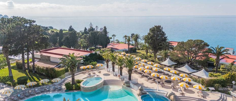 DERTOUR stellt neue Reisewelten vor - Haberi Oku?>