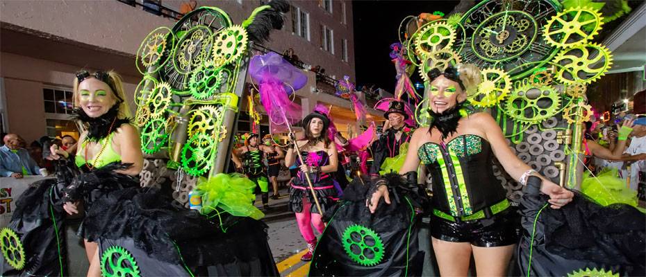 Fantasy Fest 2025: Märchen, Monster und Magie auf den Florida Keys - Lesen Sie die Nachrichten