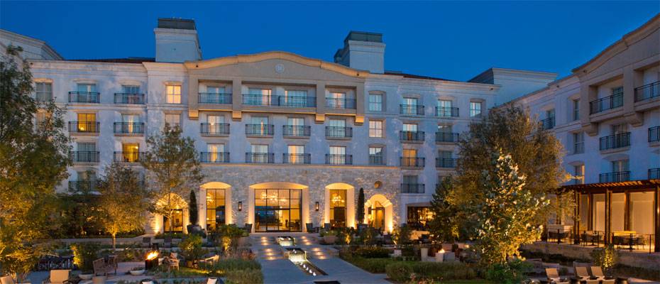 Hilton celebrates 9,000th hotel opening with Signia by Hilton La Cantera Resort & Spa - Read the News