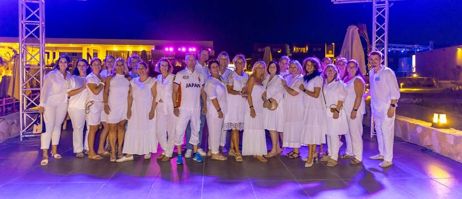 TLT Urlaubsreisen ehrt ihre erfolgreichsten Reiseprofis in Hurghada