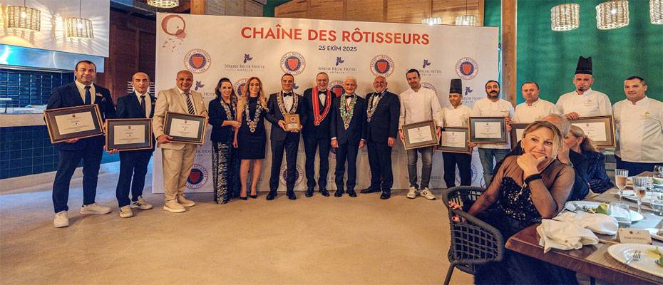 Chaine des Rotisseurs Antalya Bölgesi Gala Yemeği Sirene Belek Hotel’de düzenlendi - Haberi Oku