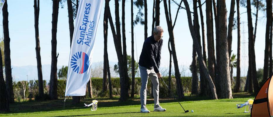 SunExpress lädt Touristiker zum SunExpress Golf Cup an die Türkische Riviera