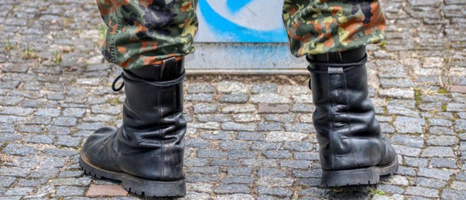 Belçika: Gençlerin yoklamaya çağrılması İspanya turizmini nasıl etkileyebilir? - Lesen Sie die Nachrichten?>