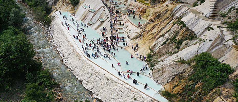 Göksu Travertenleri Bu Sezon 350 Bine Yakın Ziyaretçi Ağırladı - Lesen Sie die Nachrichten?>