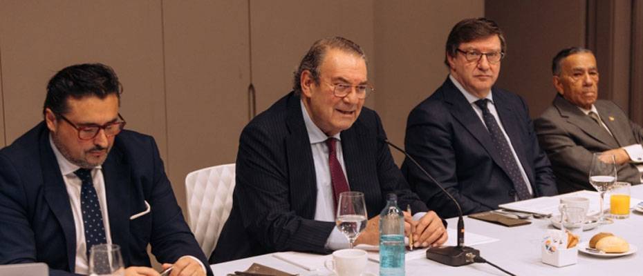 Spanischer Tourismussektor zieht positive Bilanz und mahnt zur Wachsamkeit - Lesen Sie die Nachrichten