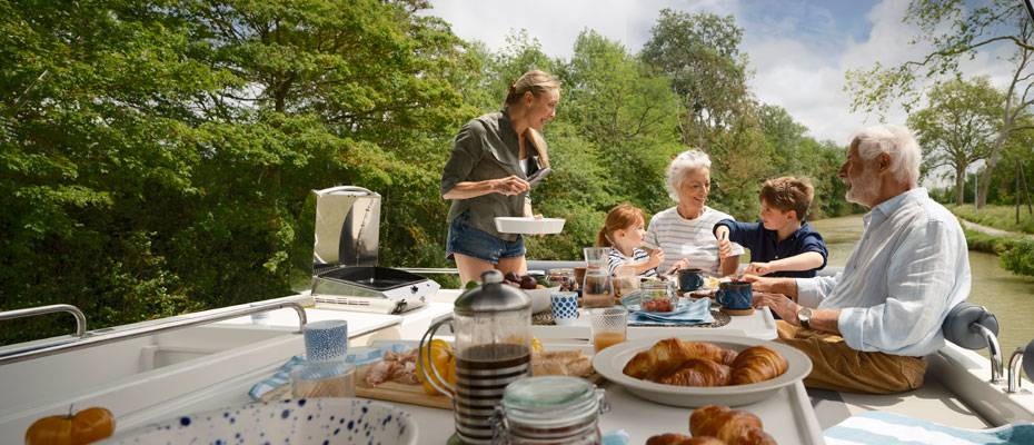 Le Boat bringt Hausbooturlaub per VR auf die CMT Stuttgart - Lesen Sie die Nachrichten