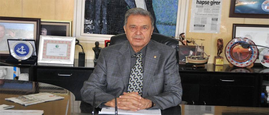 Çeşme’yi 20 Yıl Yöneten Başkan Tütüncüoğlu Sonsuluğa Uğurlandı - Lesen Sie die Nachrichten?>