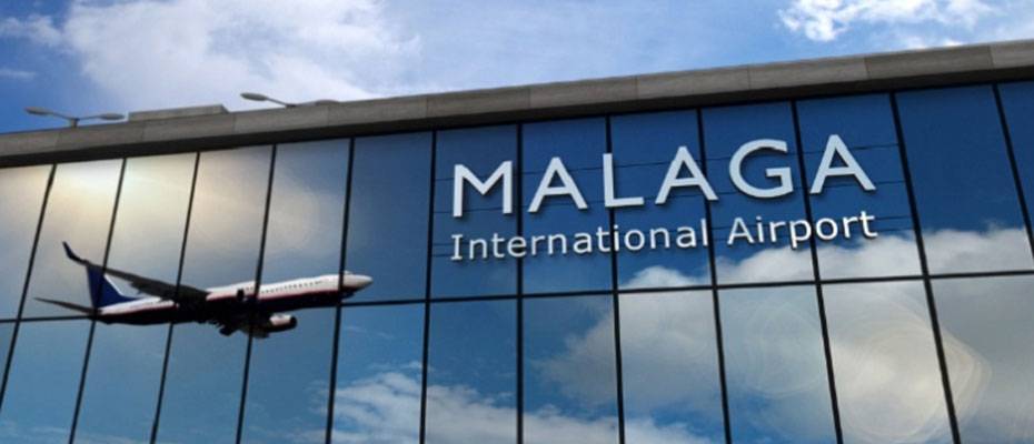 Málaga Havalimanı’ndaki pasaport kuyrukları turizm için risk oluşturuyor - Lesen Sie die Nachrichten?>