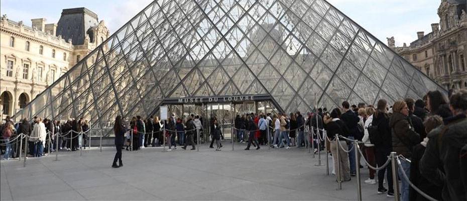 Louvre Müzesi’nde bilet dolandırıcılığı ağına operasyon - Lesen Sie die Nachrichten?>