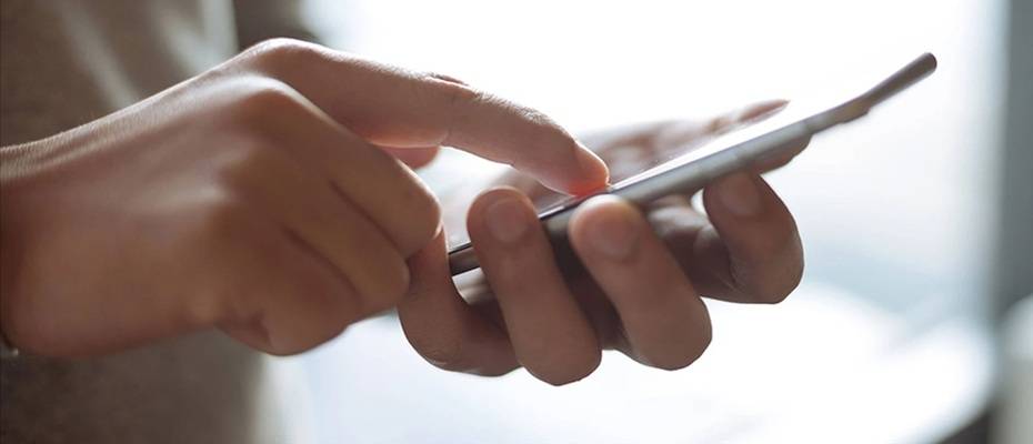 Almanya´da yaşlı nüfus sosyal ağlara giderek daha fazla yöneliyor - Haberi Oku