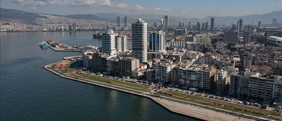 Alsancak’ta su baskınları turizmi olumsuz etkiliyor - Lesen Sie die Nachrichten?>