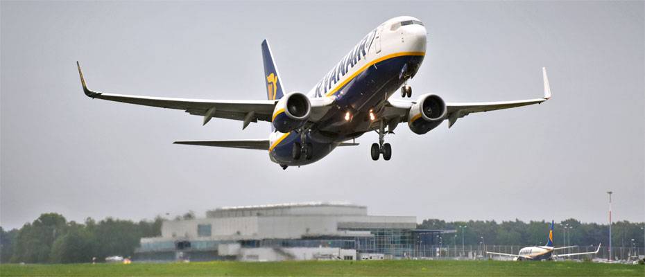 Airport Weeze baut Sommerflugplan deutlich aus - Lesen Sie die Nachrichten