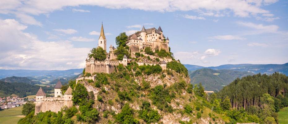 Frühlingsstart in Österreich: Acht Wanderungen zwischen Blütenpracht und Weitblick - Lesen Sie die Nachrichten