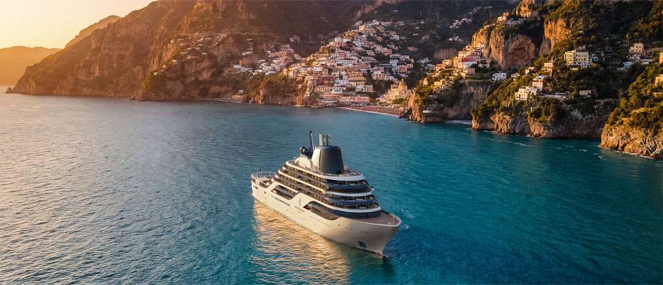 Four Seasons unveils second ultra-luxury yacht with new residential suites - Lesen Sie die Nachrichten?>